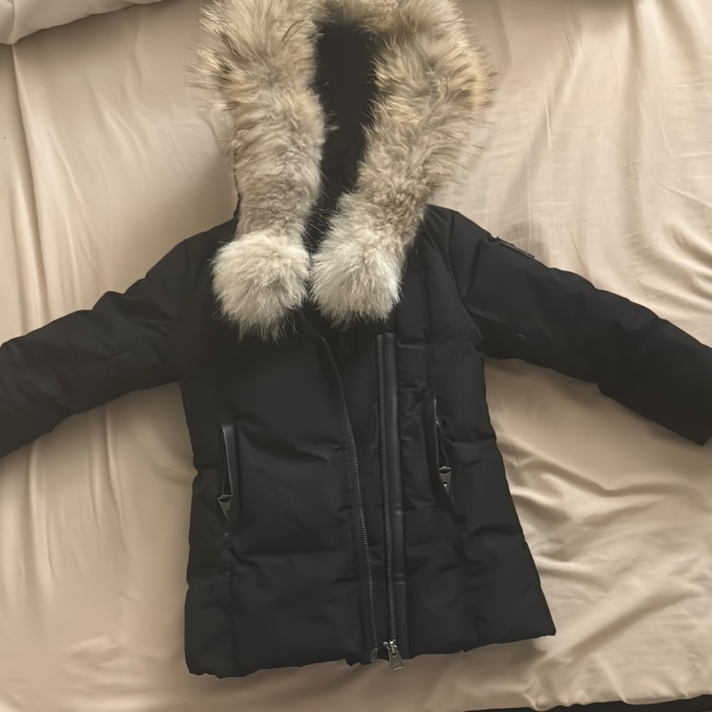 Women's Black Fur-Trimmed Hooded Jacket